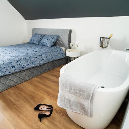Fort63 Studio Kaunas Ngoại thất bức ảnh
